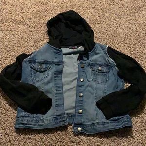 Women’s H&M sweatshirt jacket